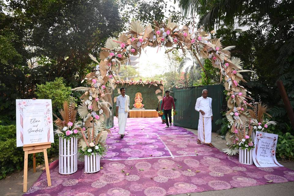 Boho indian theme gate