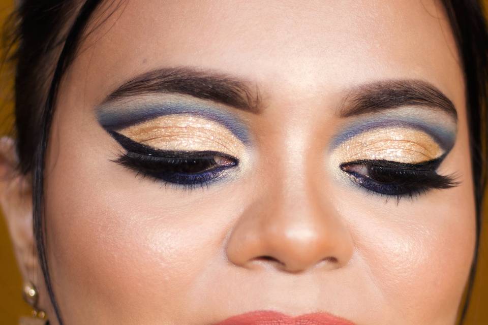 Cut crease Makeup Look