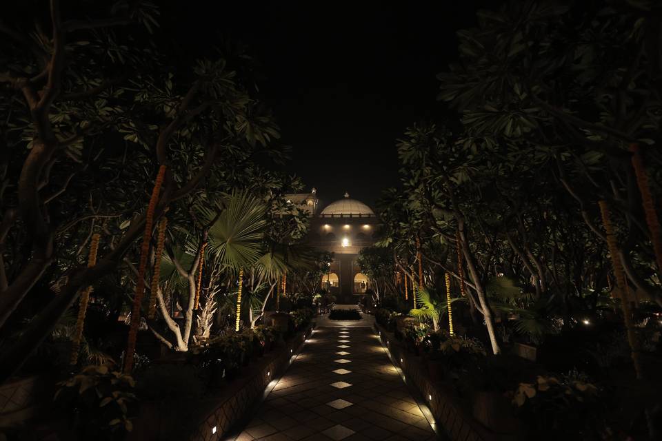 Le Méridien | Sangeet Decor