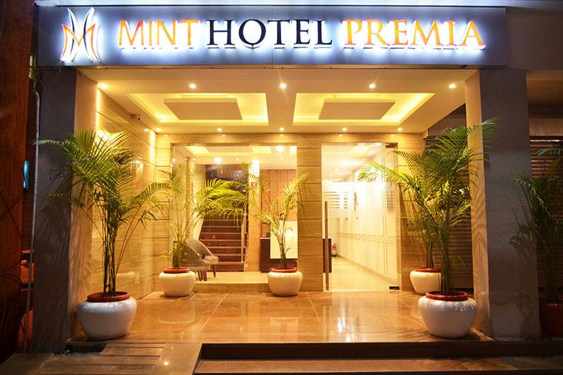 Mint Hotel Premia