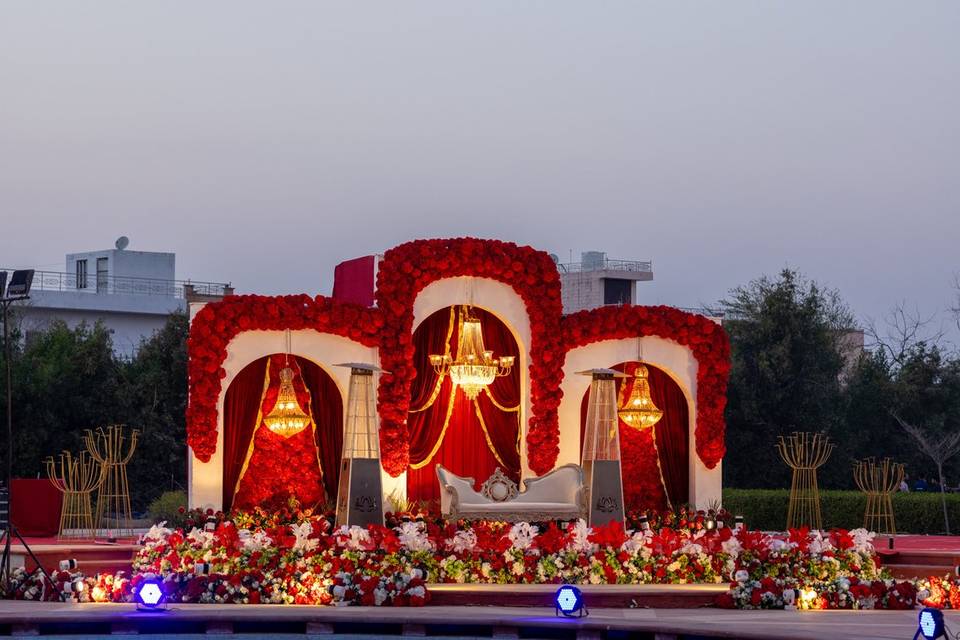 Wedding stage decoration