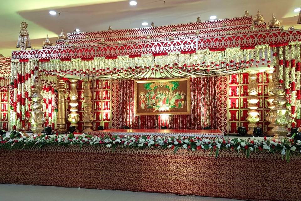 Grand wedding decor