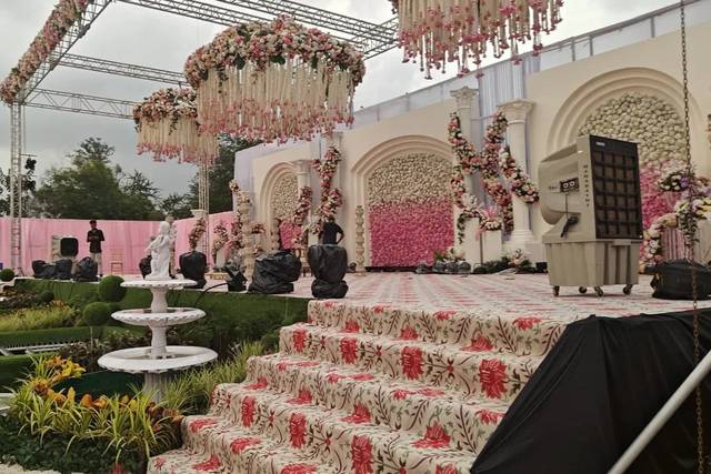 Stage decor