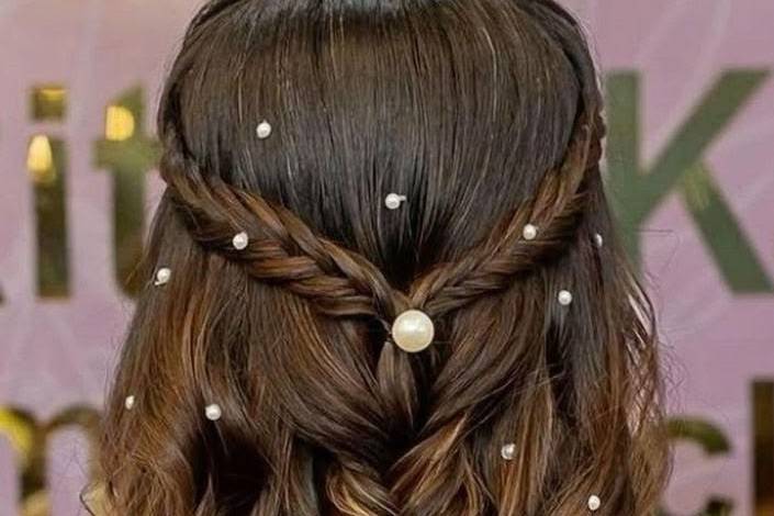 Hairstyle