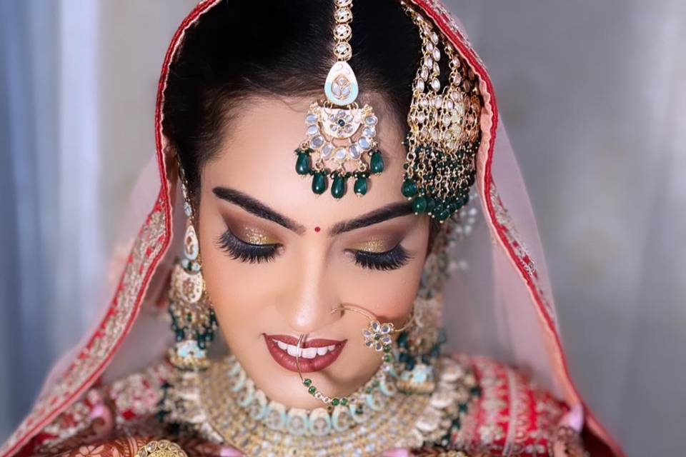 Bridal makeup