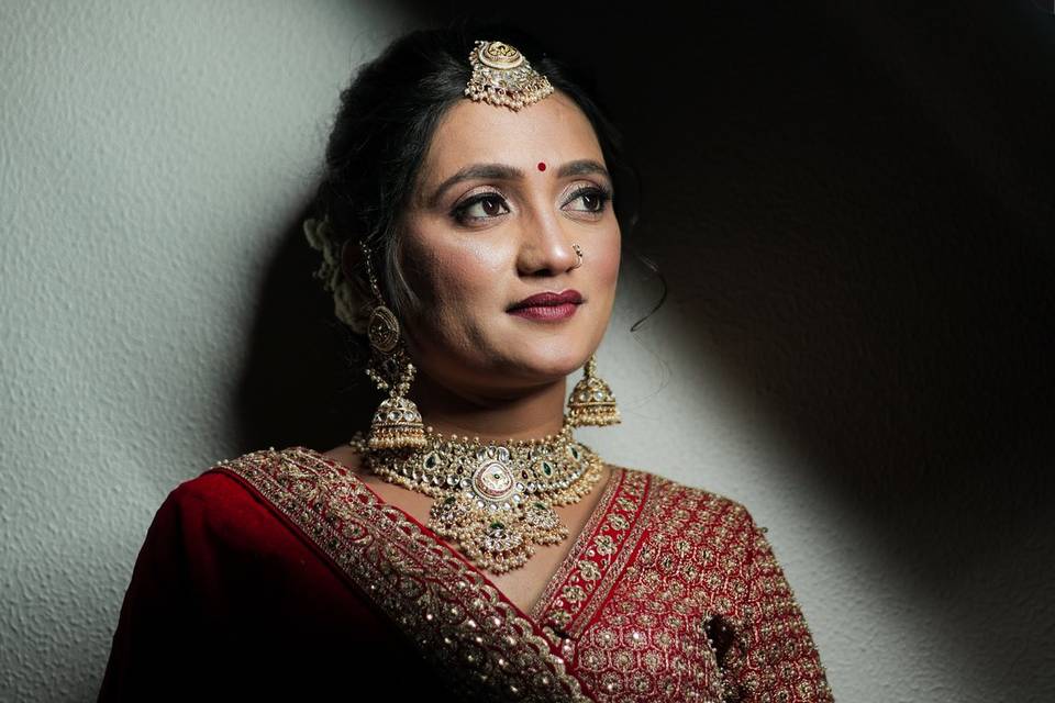 Bride Look Hinal