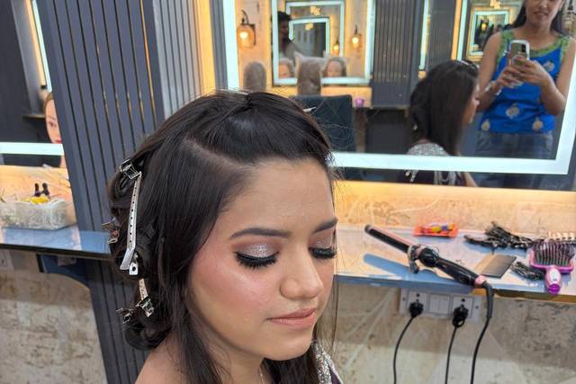 :Party Makeup
