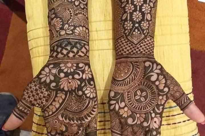 Umesh Kumar Mehendi Artist, Hyderabad