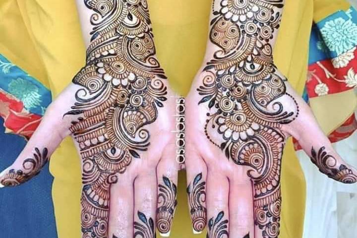 Umesh Kumar Mehendi Artist, Hyderabad