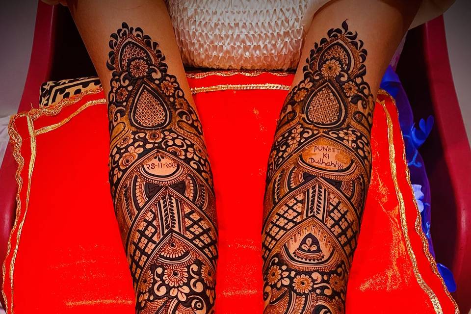 Bridal mehndi