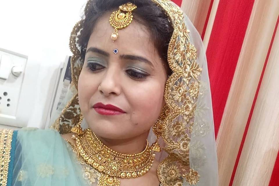 Bridal makeup