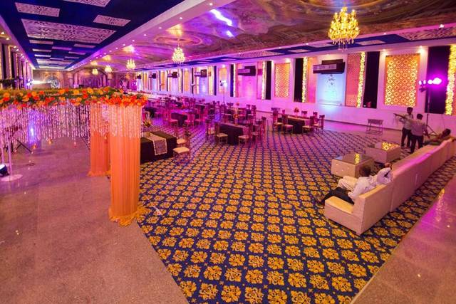 Banquet hall
