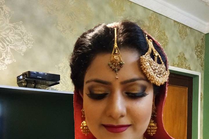 Bridal makeup