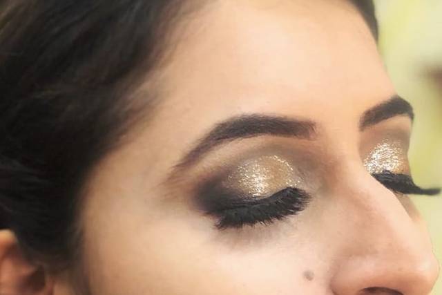 Party makeup