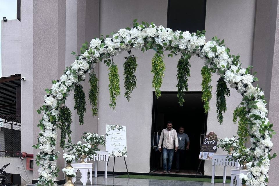 Entry passage