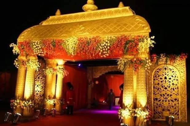 Entrance decor