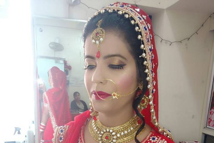 Bridal makeup