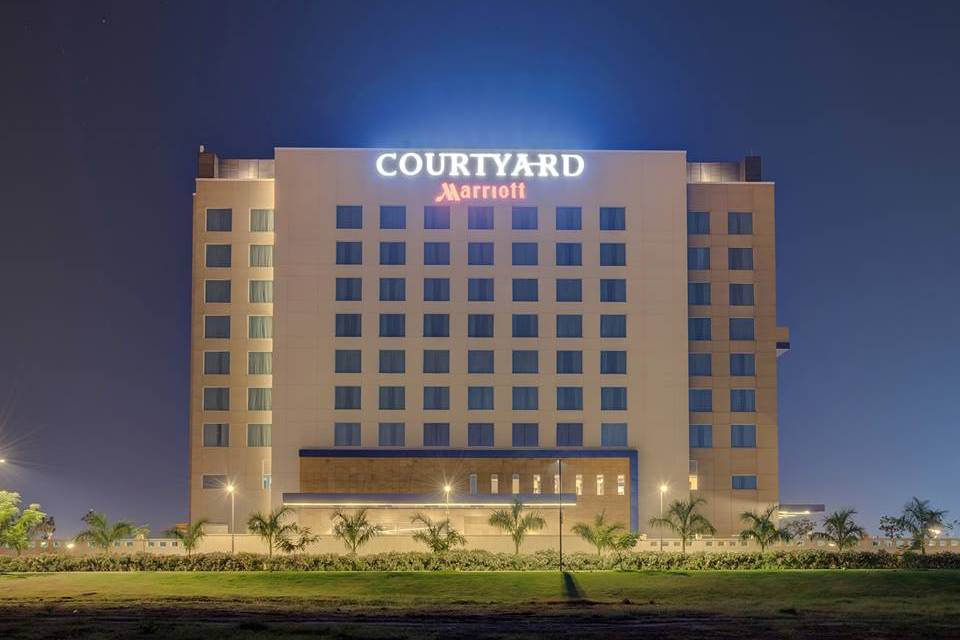 Courtyard by Marriott, Surat