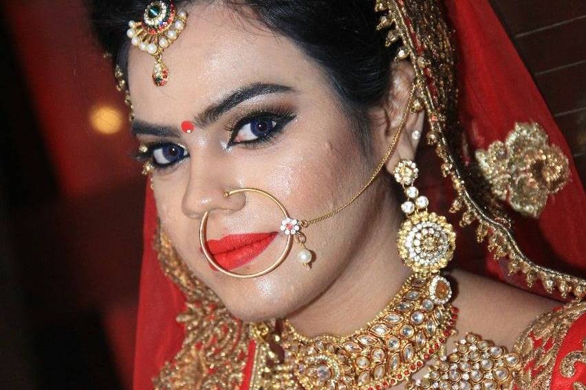 Bridal makeup