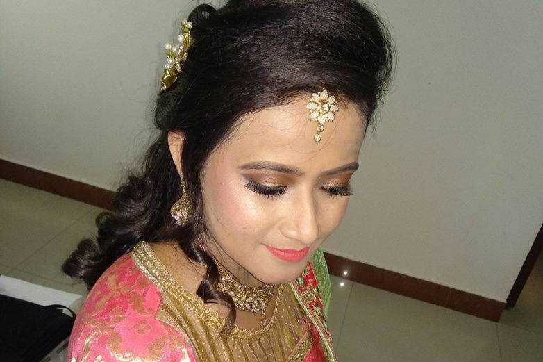 Bridal makeup