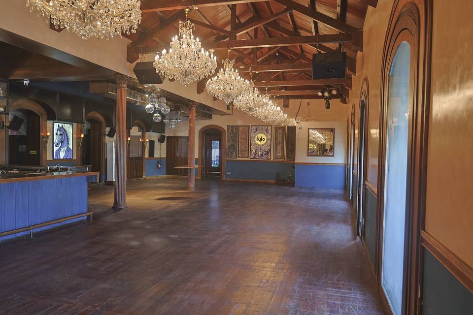 Banquet hall