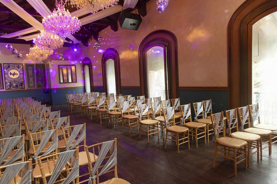 Banquet hall