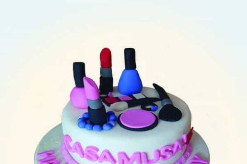 Cake Waves , Order Cakes Online for Home delivery in Perambur Chennai -  bestgift.in