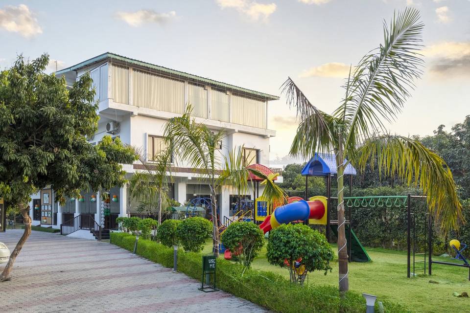 Seven Corbett Resort