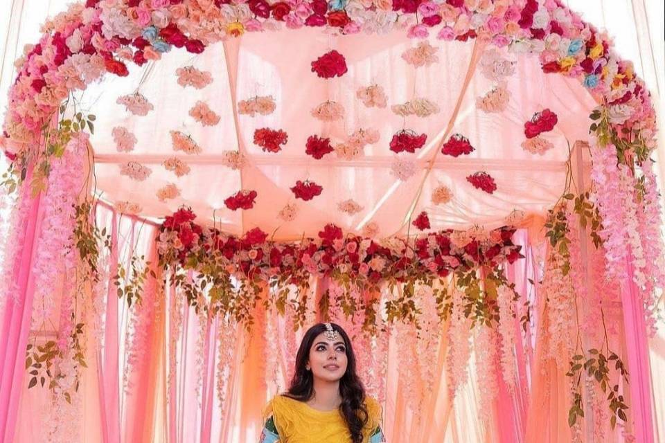 Haldi & Mehndi Decor