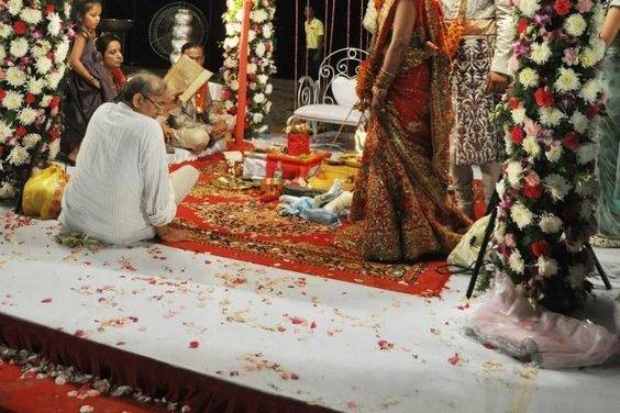 Contemporary Floral Mandap