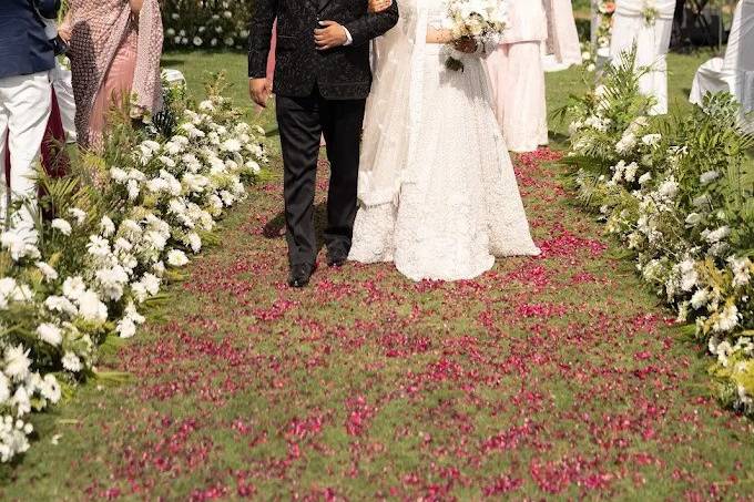 Couple entry