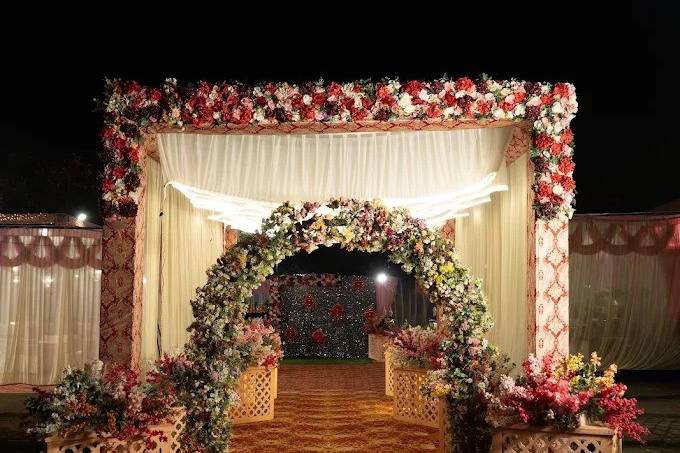 Entrance decor