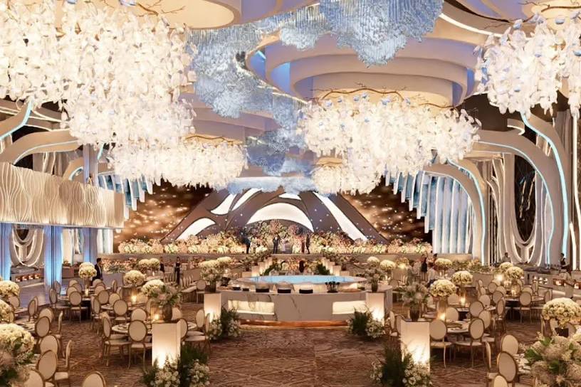 Banquet hall