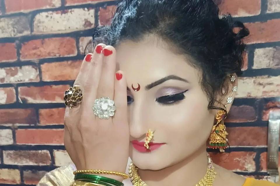 Rupali Patil Makeover