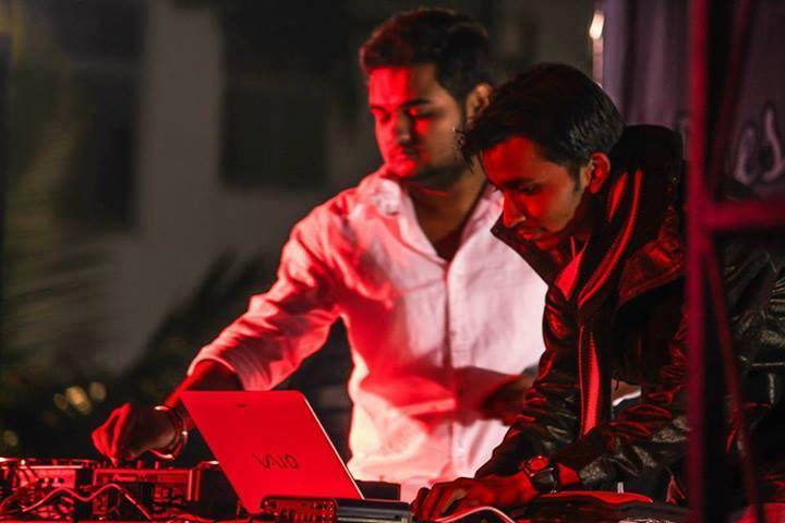 DJ Devmani