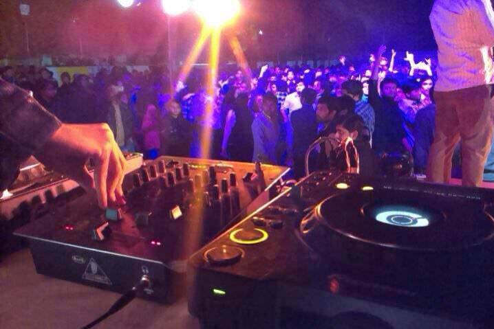 DJ Devmani Ahmedabad