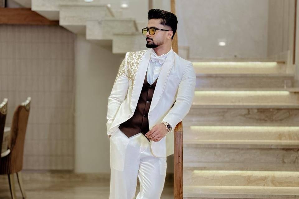 Groom