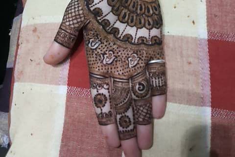 Rajasthani Mehndi Art, New Friends Colony