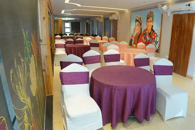 Banquet hall