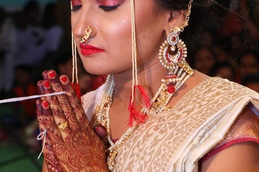 Bridal makeup