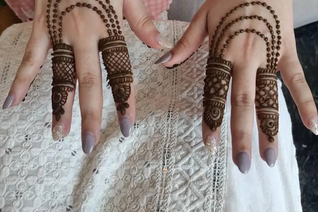 Latest Bridal Mehndi Designs Collection 2024-2025 for Brides