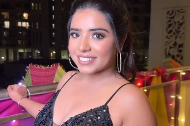 Party makeup