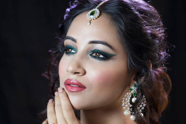 Makeup by Sumeeta Jain