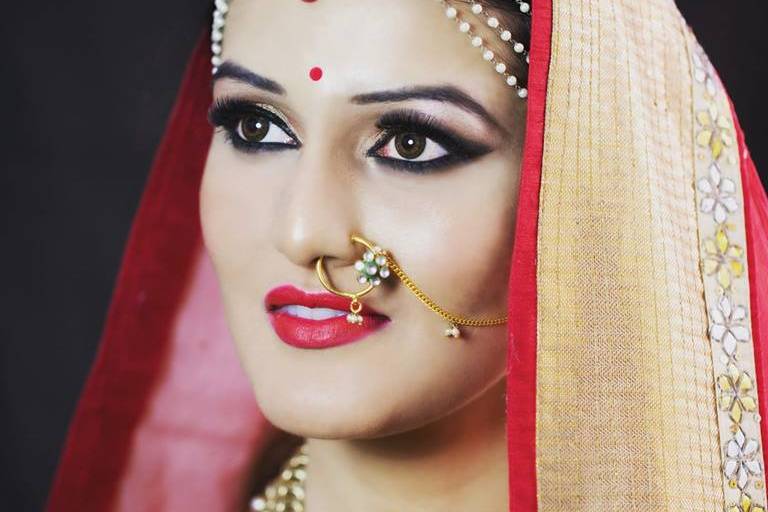 Makeup by Sumeeta Jain