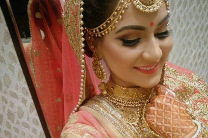 Bridal makeup