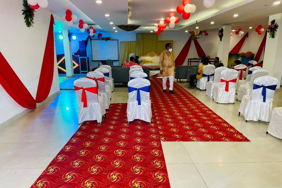 Golden World Hotel and Banquets