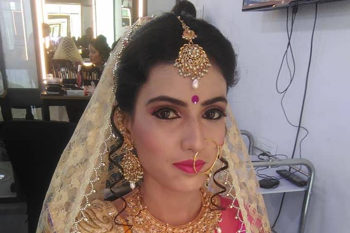 Bridal makeup