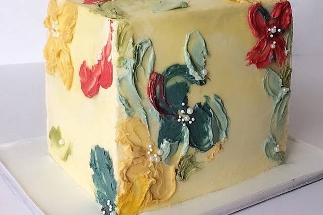 BIRTHDAY CAKE SHAPED PINATA – Bonjour Fête