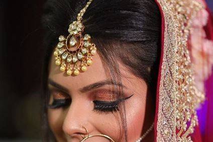 Bridal makeup