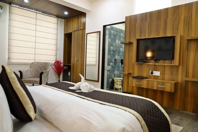 Accommodation